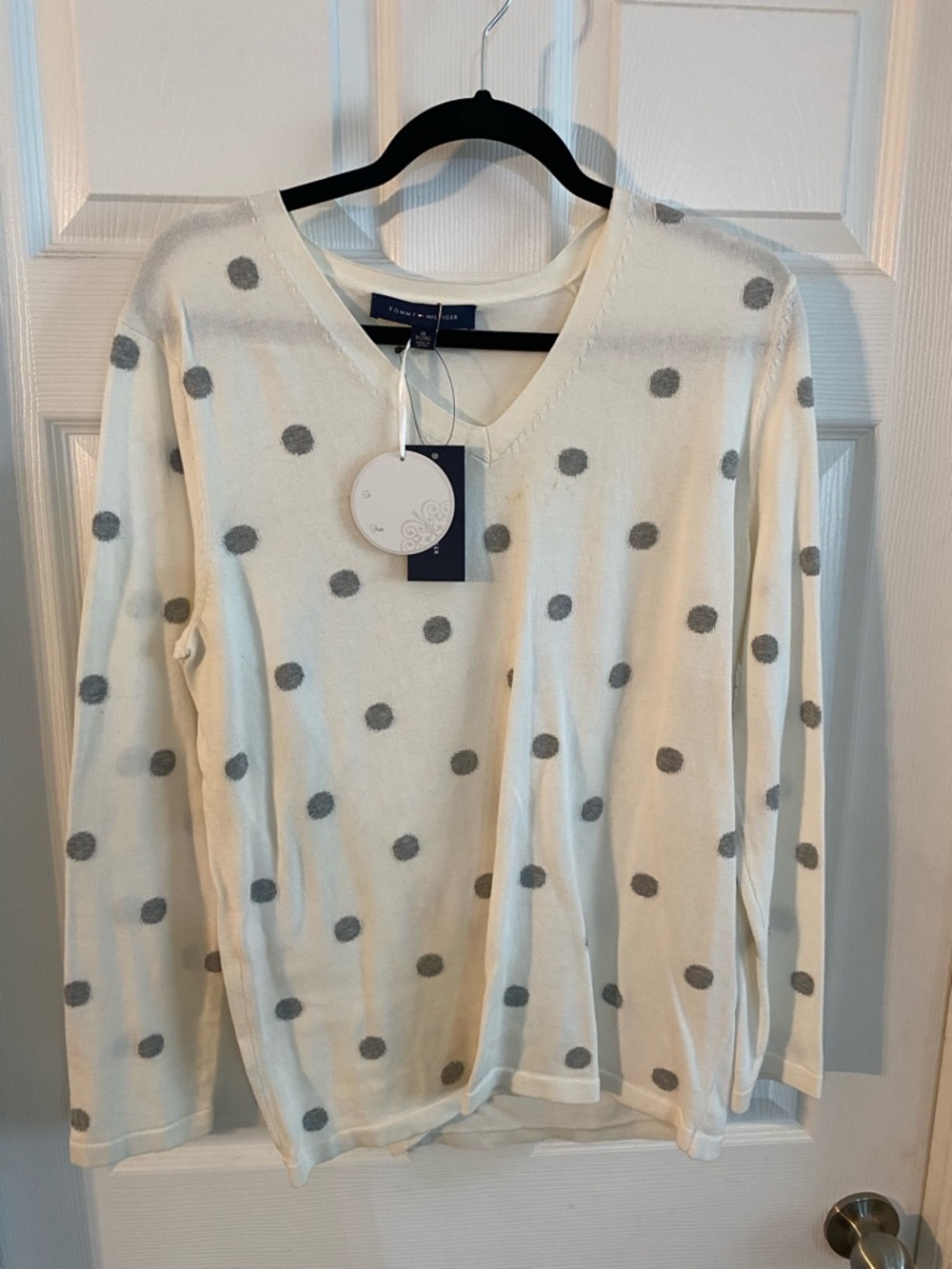 Tommy Hilfiger Cream V-Neck Sweater with Gray Polka Dots